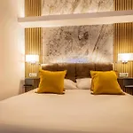 Lyo Sky Rooms